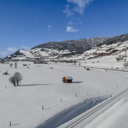 Bergbiberhaus B アパート ピーゼンドルフ